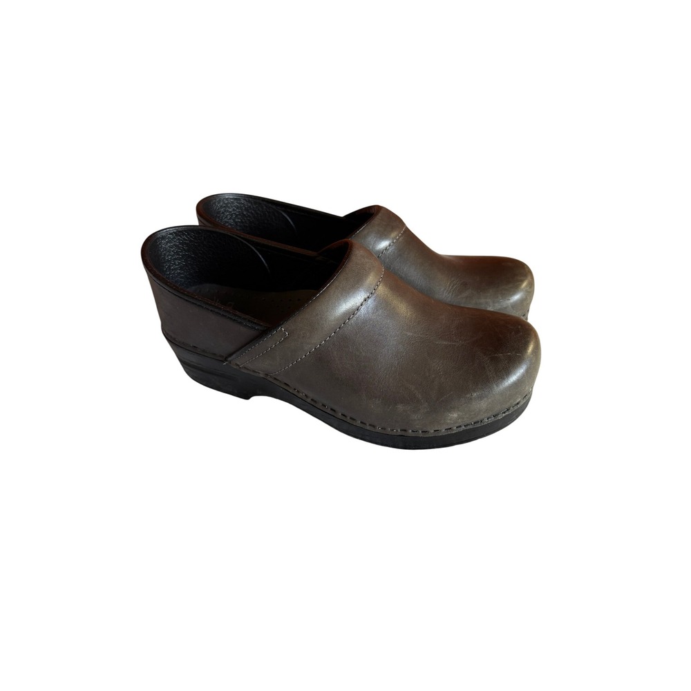 Dansko‎ Professional Clogs Womens 40 Brown Oiled Leather Comfort Nursing Shoes